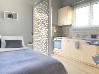 TINY LITTLE STUDIO - Atene - 0