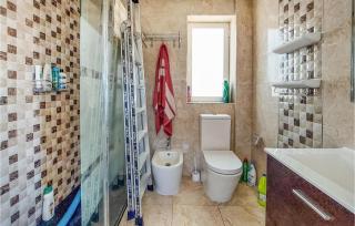 Awesome Home In Pinos De Alhaurín - Alhaurín de la Torre - 4