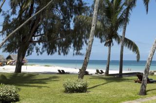 Neptune Paradise Beach Resort & Spa - All Inclusive - Galu - 4