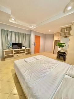 Nona Pattaya Hotel - Jomtien Beach - 3