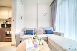 Exclusive Deal, Chic 1BR at a Special Price by Deluxe Holiday Homes - 0