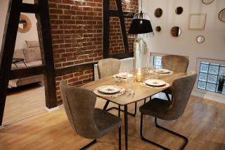 JASTA Homes Altstadt, zentral, überdachter Parkplatz, Netflix, Vollausstattung, Loft, modern und Komfort - 1