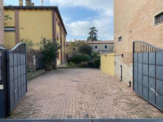 Interno 8 appartamento con box auto privato gratuito - Ferrara - 7