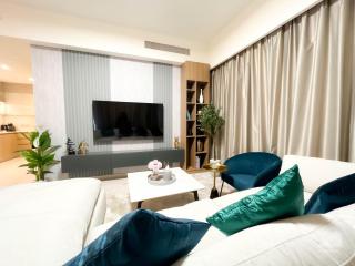 Luxury Burj Royale Apt Balcony Burj Khalifa View - Dubai - 7