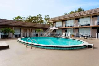 Days Inn by Wyndham St. Petersburg Central - St Petersburg - 1