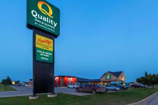 Quality Inn & Suites - 8