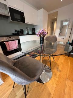 Modern 1 bedroom apartment in the center of Croydon - Croydon - 2