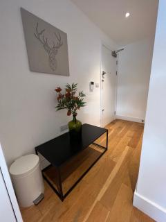 Modern 1 bedroom apartment in the center of Croydon - Croydon - 5