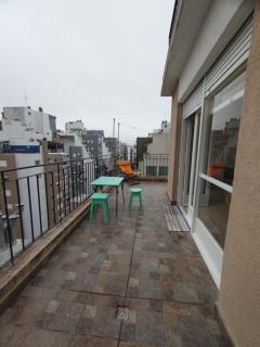 Excelente departamento con balcón terraza - Mar del Plata - 4