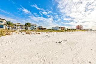 Sunset Villas 3 - Clearwater Beach - 9