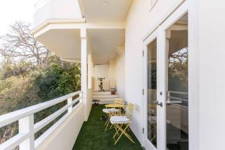 Epic Views! Hollywood Hills SkyVilla: Crow's Nest - Los Angeles - 9