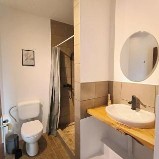 GuestHouse Maison Standard - Kula - 4