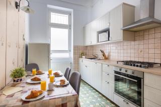 Apartment Charles - Budapest - 1