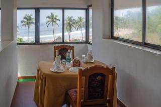 Marine Palace Beach Hotel - Kovalam - 3