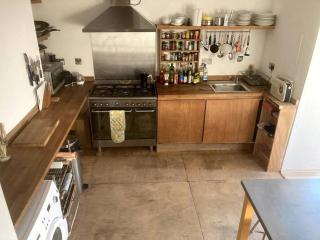 Self-contained, private entrance, near city centre - Norwich - 5