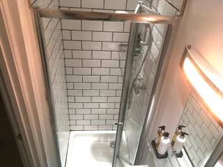 Self-contained, private entrance, near city centre - Norwich - 4