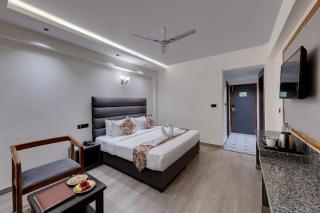 Click Sunburry Hotel Katra - Katra - 8