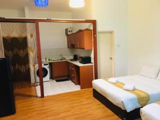 Maytower Studio Apartment - 4