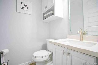 Cheerful 3-bedroom Residential home with Pool - 5