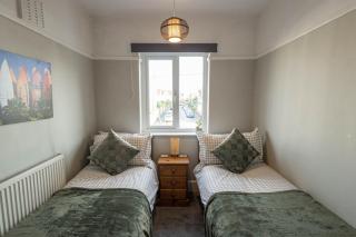 Spacious, Smart TV, Wi-fi, Balcony, Garden - Bristol - 1