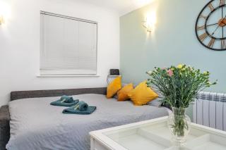 20pct OFF LONG STAYS CONTRACTORS Welcome Chantry close stay - Peterborough - 4