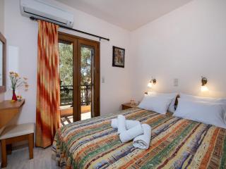 Snug holiday home in Pagkalohori - Pangalochori - 6