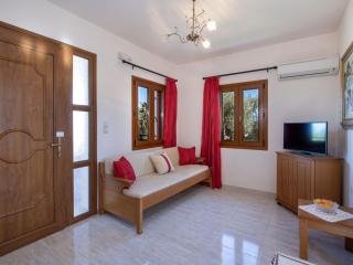 Snug holiday home in Pagkalohori - Pangalochori - 2