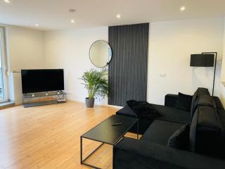 LIGHTPLACE • Große Unterkunft • 3 Schlafzimmer • Boxspring • Smart TV • Biergarten • Restaurant - Brunswick - 6