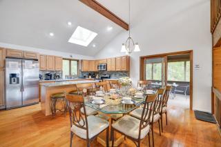 Lake Front, Ski,hot Tub, Fire Pit, Fp, Boats - Gouldsboro - 2