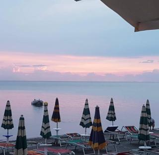 Odore di Mare con Jacuzzi - Durazzo - 8