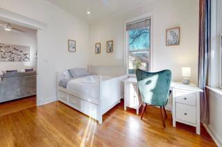 Amazing Location Spacious House - Atlanta - 1