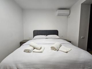 Elois Luxury Apartment - Tirana - 1