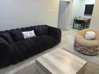 OD-V!CK'S CLASSIC, Wuse 2 extension, upscale Jahi district WiFi,24hr power,security, dstv - Abuja - 9