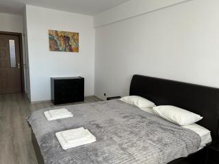 Lucky Apartment - Brasov - 7