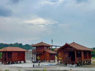 Homestay kayu - Kajang - 0