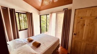 Casa Encantada offers you Two-Bedroom House, 1 Tiny Apartment & 3 Double Rooms - Manuel Antonio - 4