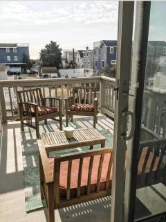 5 Bedroom, 3 Baths And 1 Half Bath In Ship Bottom On Ocean Block - Ship Bottom - 7