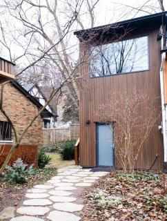 Queen Loft in Nature - Toronto - 1