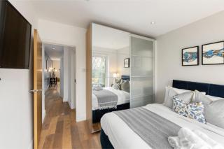 Tranquil Flat with Outdoor Space - Prime Location! - Londra - 9