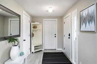 Lakeshore Cottage Waterfront/Great Wi-fi - Elkhart - 5