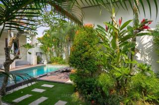 Villa Madalena 4BR Family Villa w Pool Walk to best Beach & Cafe - Canggu - 8