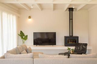 MY MALUA an architects own beach house - Malua Bay - 0