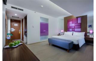 Quest Hotel Darmo - Surabaya by ASTON - Surabaya - 9