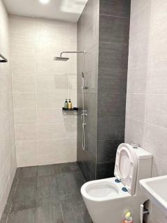 Troika Kota Bharu Penthouse Homestay 1 Room L35 - Kota Bharu - 7
