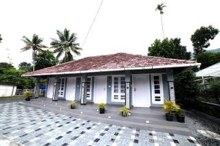 Gouri's Homestay - Anachal - 5