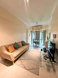 Affordable Staycation Airbnb BGC - Manila - 4