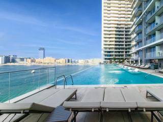Pleasant apartment with the beach access - Dubai - 6
