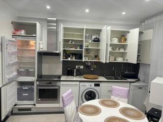 Logement entier : appartement - Saint-Cloud, France - Saint-Cloud - 7