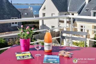 LocaLise - D80 - La villa Blanche - Côté plage - 2ème étage - Wifi inclus - Draps inclus - Animaux bienvenus - Le Guilvinec - 0