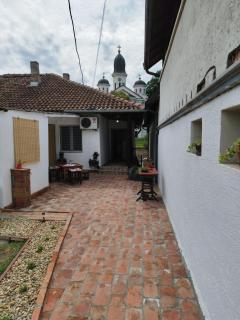 Apostolovic kuca kulturni spomenik u centru Grocke - 6